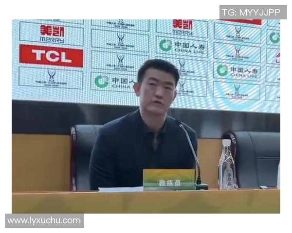 王博：面临包夹有调整，但队员或许由于体能下降没能遵循下去